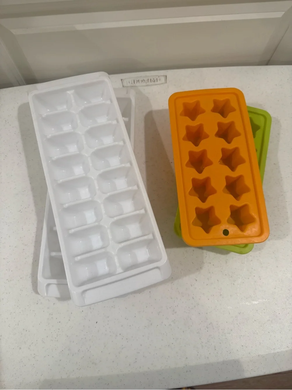 Assorted Ice Cube Trays Set ~ Cubes & Stars